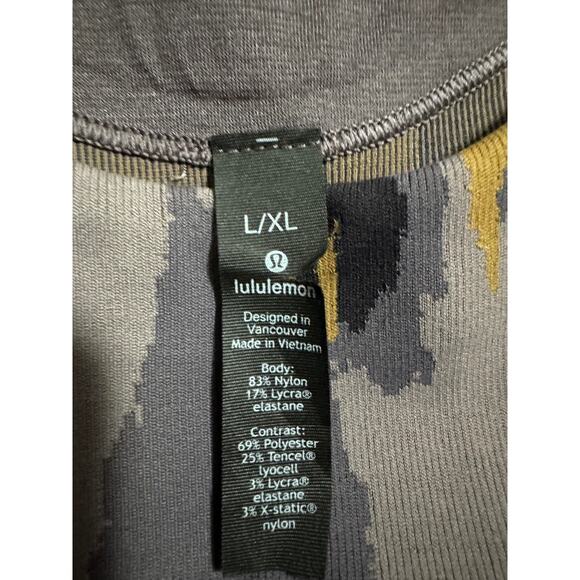 Lululemon Take The Moment Cropped Tank x Robert Geller in Size L/XL in Camo - Picture 6 of 7
